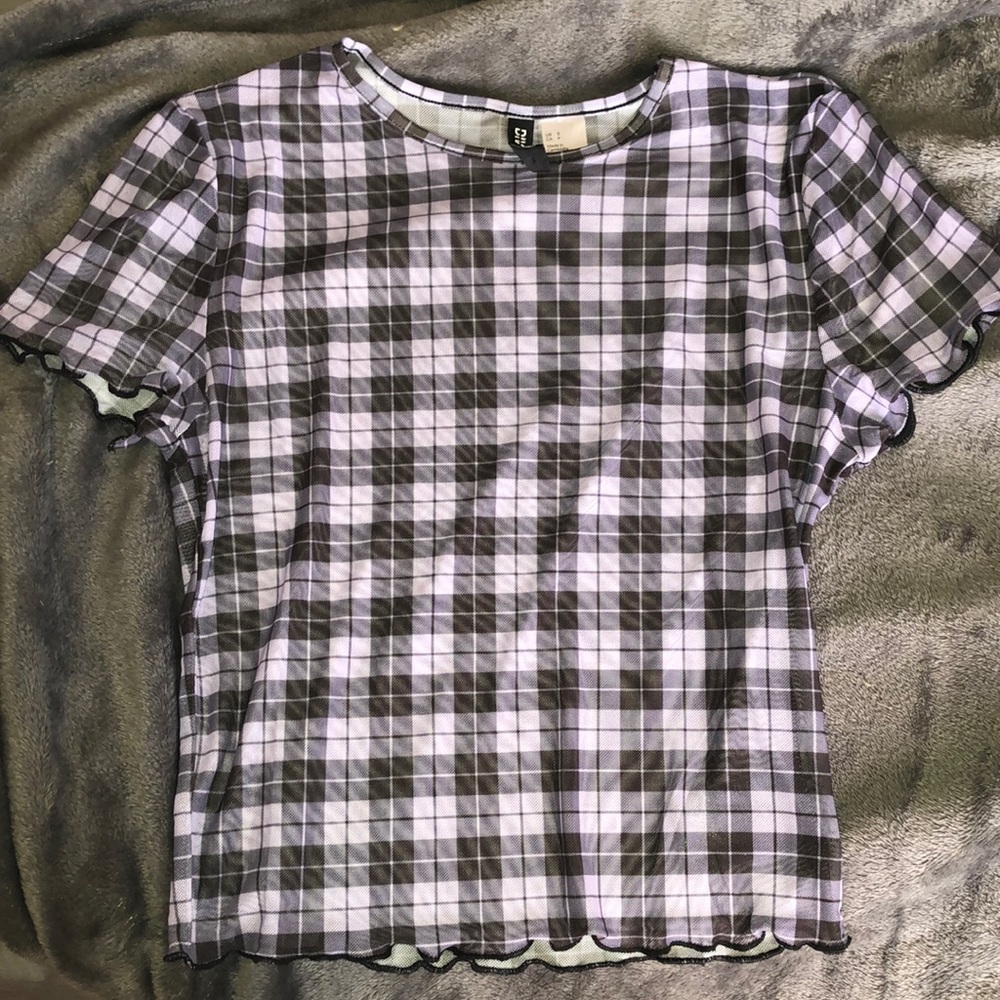 *BRAND NEW* H&M tee